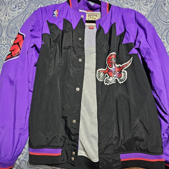 Authentic Raptors Warm Up Jacket - Picture 6 of 7